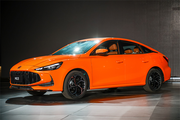 MG All in新能源，MG×OPPO智行車機(jī)互聯(lián)系統(tǒng)將首搭于全新MG4